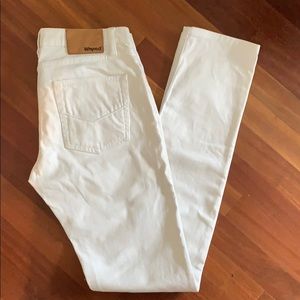 Men’s white jeans